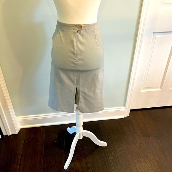 Max Studio High Waisted Pencil Skirt Stretch in Pale Grey Color Size Large - Picture 2 of 9